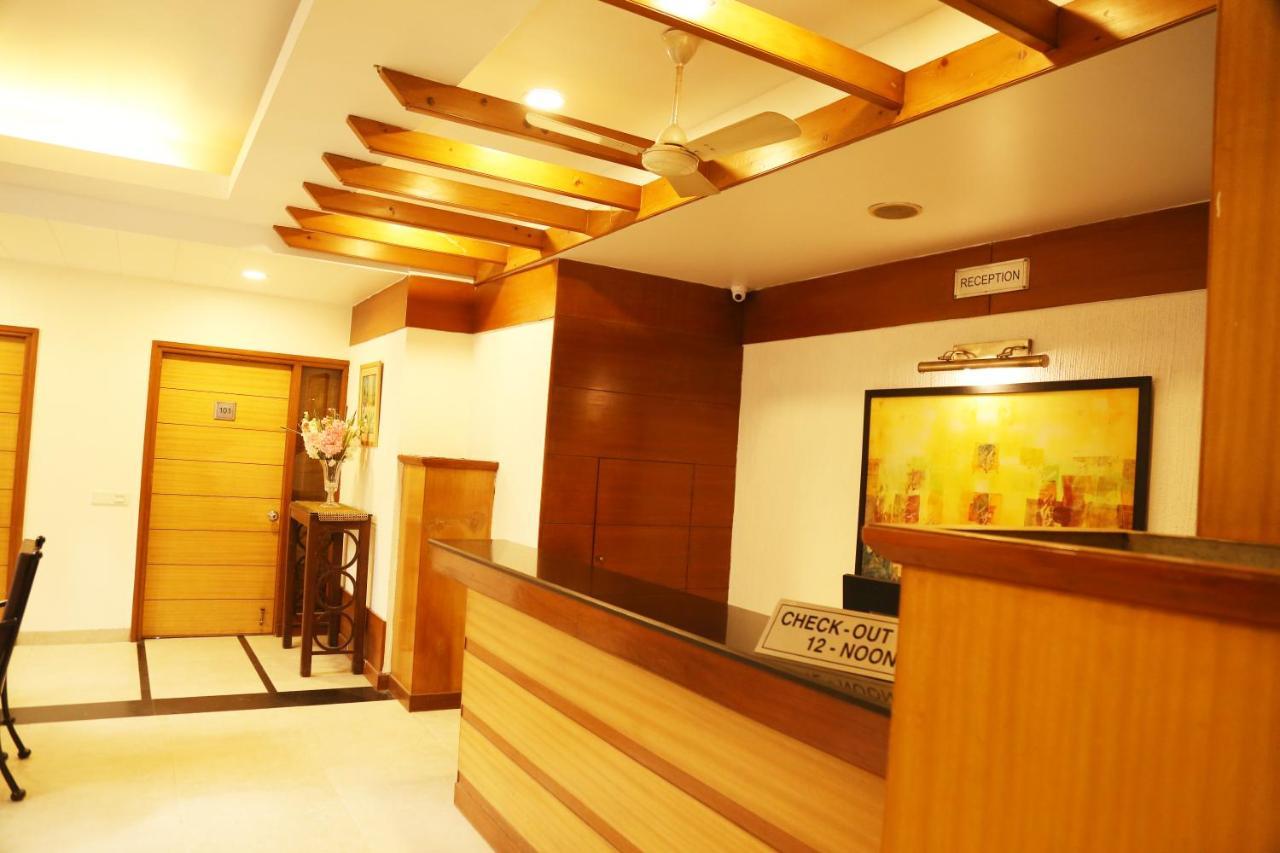 Hotel H26 Chandīgarh Exterior foto