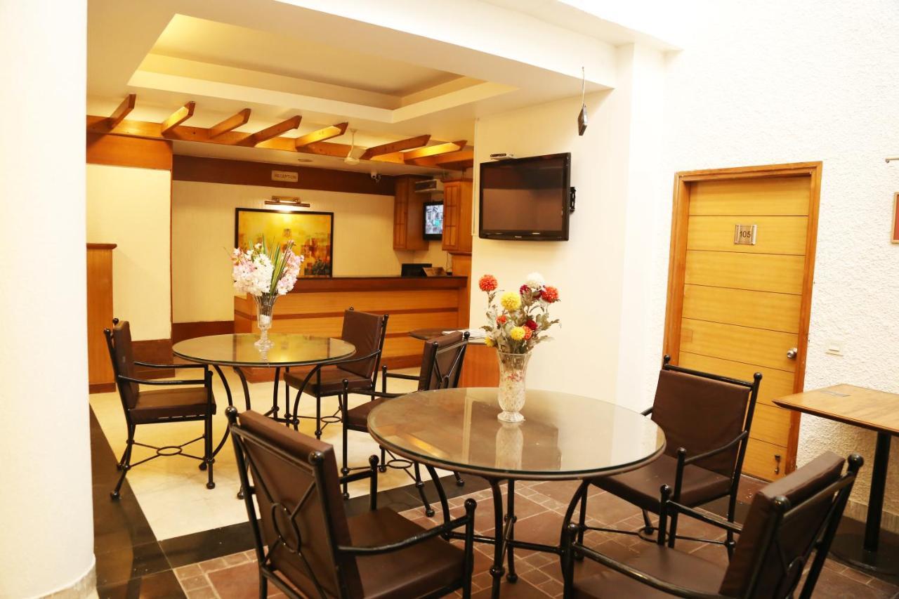 Hotel H26 Chandīgarh Exterior foto
